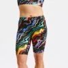 Swim 9" Shorts With Pocket - Making Waves(Swim 9 Shorts With Pocket Making Waves)