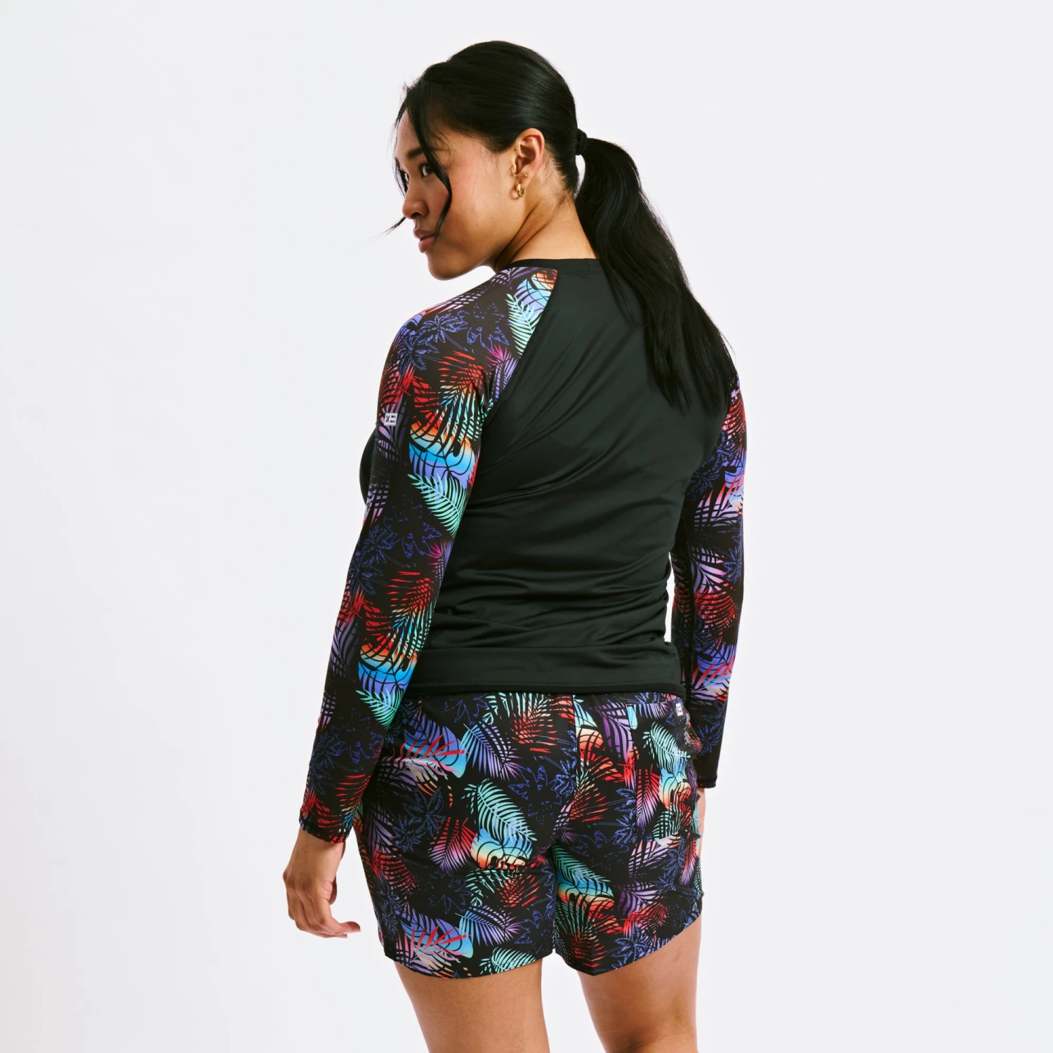 Swim Long Sleeve Sun Guard - Palm Dreams(Swim Long Sleeve Sun Guard Palm Dreams) 2 Swim Long Sleeve Sun Guard - Palm Dreams(Swim Long Sleeve Sun Guard Palm Dreams) - Image 2