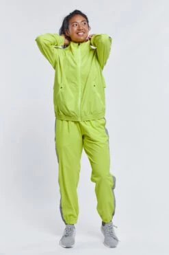 Summit Windbreaker - Limelight(Summit Windbreaker Limelight) -tomboyx Sales Summit Windbreaker Limelight OF 2